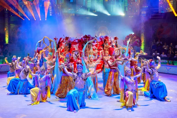 Верблюды, бегемоты и восточный замок: 20 декабря в Кемеровском цирке состоится премьера шоу Гии Эрадзе «Песчаная сказка»