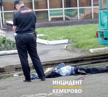 Фото: Очевидец: на Кузнецком проспекте в Кемерове скончался мужчина  1