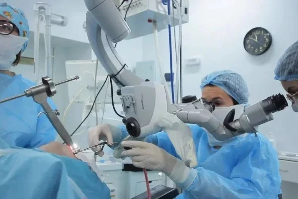 В Кемерове врачи вернули голос пациенту с тяжёлой травмой