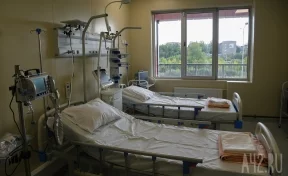 В Оренбурге палату реанимации в больнице затопило из-за прорыва канализации 