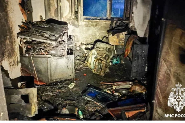 В Новокузнецке во время пожара в многоэтажке спасли 13 человек