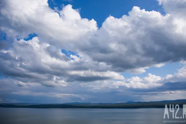 В Казахстане проведут расследование после купания Павла Дурова в озере Кольсай