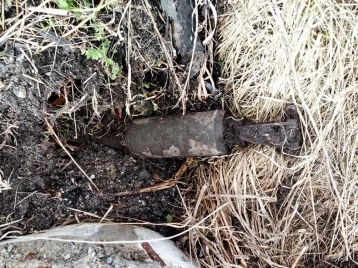 Фото: В Топках взрывоопасный снаряд находился рядом с коммуникациями 1