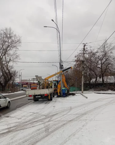 В Новокузнецке из-за транспортного коллапса 14 ноября запустят реверсивные светофоры