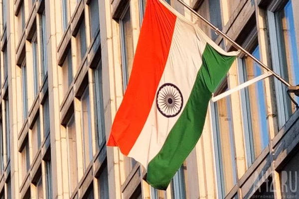 В Индии двое мужчин изнасиловали 6-летнюю девочку и сбросили её с крыши