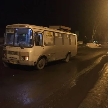 Фото: В Новокузнецке ищут очевидцев ДТП с маршруткой 2