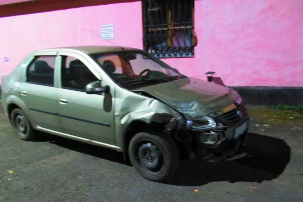 Водитель-бесправник из Прокопьевска совершил два ДТП на угнанном автомобиле