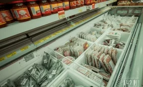 В Кузбассе владелец магазина получила штраф за хранение мяса птицы в тепле