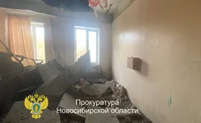 В Новосибирске в хирургическом отделении детской больницы обрушился потолок