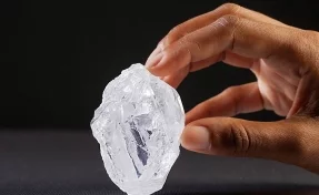Названо имя покупателя самого большого в мире алмаза