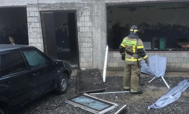 В Дагестане 4 человека пострадали при взрыве в придорожном кафе
