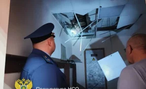Потолок обрушился в спортивной школе в Новосибирской области