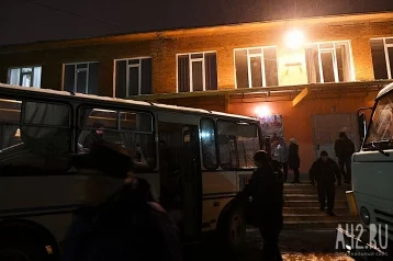 Фото: МЧС: число пострадавших в кемеровском ТЦ «Зимняя вишня» выросло до 47 1