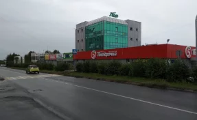 В Кемерове из-за нарушений противопожарной безопасности закрыли крупный ТРЦ