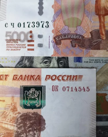 Банк России предложил запретить билеты «банка приколов»