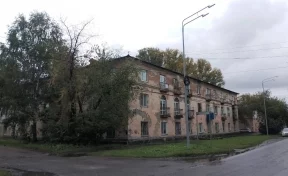 В Новокузнецке суд обязал власти города ускорить расселение аварийного дома