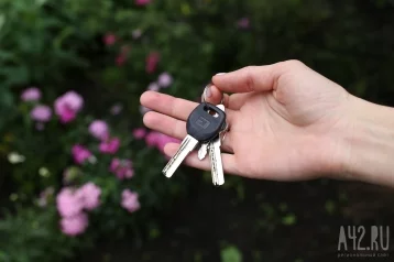 Фото: В Кузбассе 469 детей-сирот получили сертификаты на жильё 1