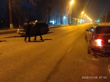 Фото: В Кузбассе ищут очевидцев ДТП с двумя иномарками 1