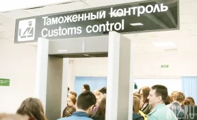 В аэропорту Новокузнецка более 500 пассажиров не могли получить багаж. Замгубернатора Кузбасса объяснил ситуацию