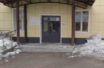 Фото: Кузбасская больница разделила потоки больных 1