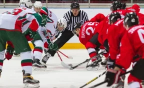 «Кузнецкие медведи» узнали соперника по четвертьфиналу плей-офф МХЛ