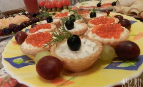 Врач рассказала, с чем опасно сочетать икру