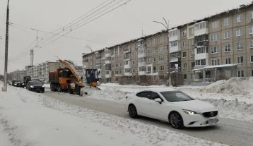 Фото: В «Кемдоре» отчитались о чистке дорог от снега 1