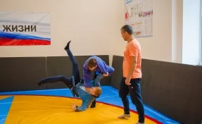 В кузбасской школе ввели уроки самообороны