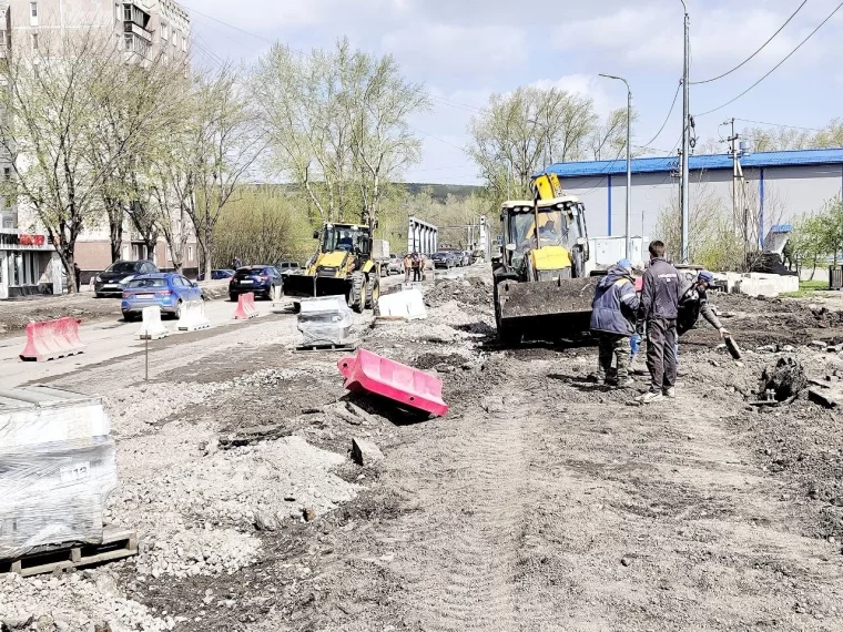Фото: Мэр Новокузнецка: на улице 1 Мая началось благоустройство 2