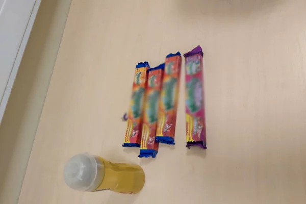 Кемеровчанин похитил из гипермаркета жевательную резинку и интимную косметику