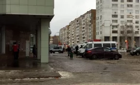 «Всех эвакуируют»: в Кемерове оцепили крупный торговый центр
