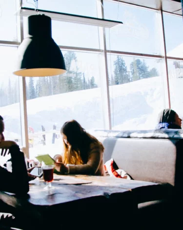 В Шерегеше началось эпидрасследование после отравления туристов