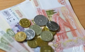 В Кузбассе нерадивые матери заплатят своим детям по 10 000 рублей