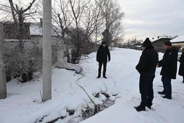 В Белове запустили дополнительные насосы для откачки воды из подвалов