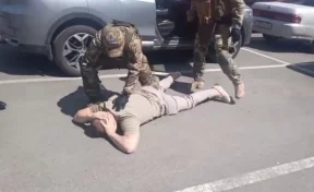 В Кемерове начальник отдела ГЦС «Кузбасс» брал деньги за помощь с контрактами: дело ушло в суд