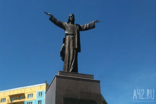 В Прокопьевске закроют улицу из-за крестного хода в память о Николае II