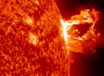 Фото: Новый апокалипсис: учёные предсказали гибель Солнца из-за аномальных вспышек 1