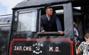 Магистральный локомотив, пожарный поезд и VR: как прошла выставка железнодорожной техники в Кемерове