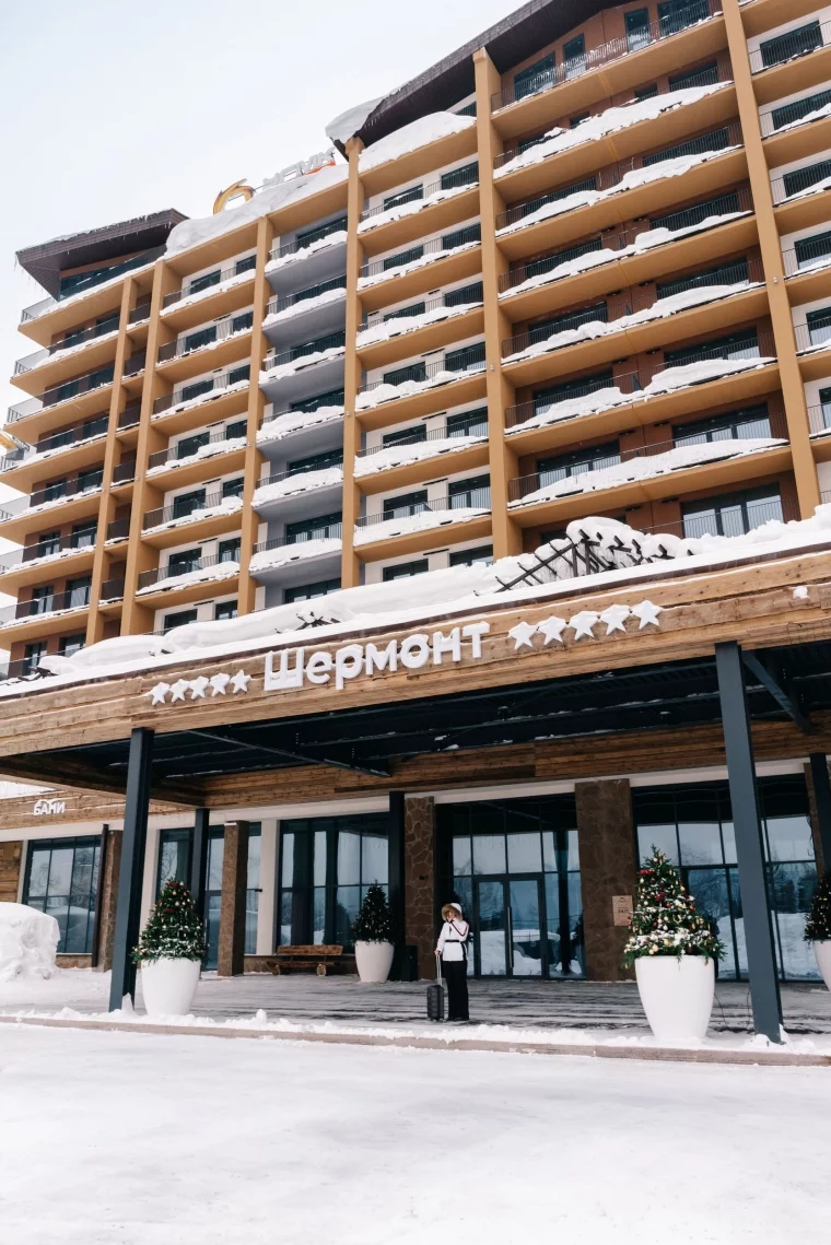 Фото: Горы, «пухляк» и отдых вне склонов: зачем ехать в Шерегеш зимой и летом 4