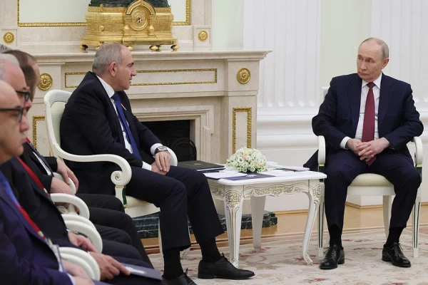 Пашинян заявил, что договорился о встрече с Путиным в июне