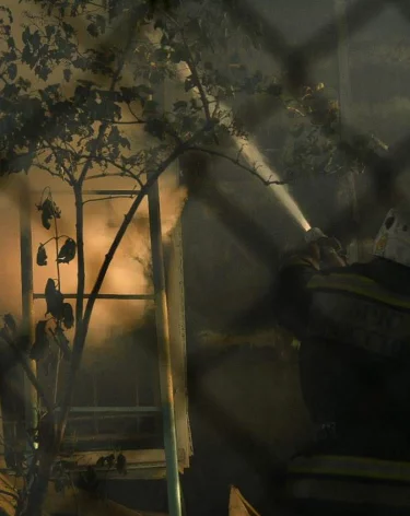 В Кузбассе власти почти 30 лет игнорируют права погорелицы на жильё