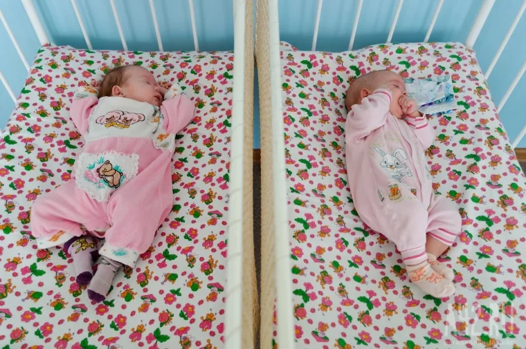 Фото: Рождённые в неволе: как дети отбывают срок вместе с матерями 9