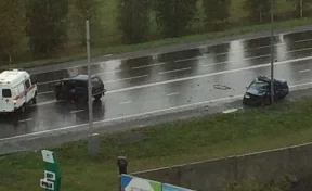 Кемеровчанку зажало в авто после ДТП на Притомском проспекте