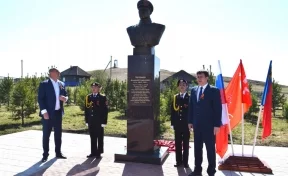 В кузбасской деревне установлен памятник Герою Советского Союза