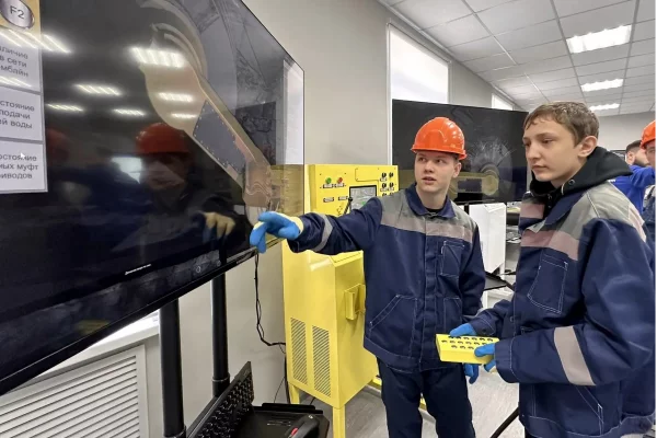 «СУЭК-Кузбасс» принял участие в Едином дне открытых дверей