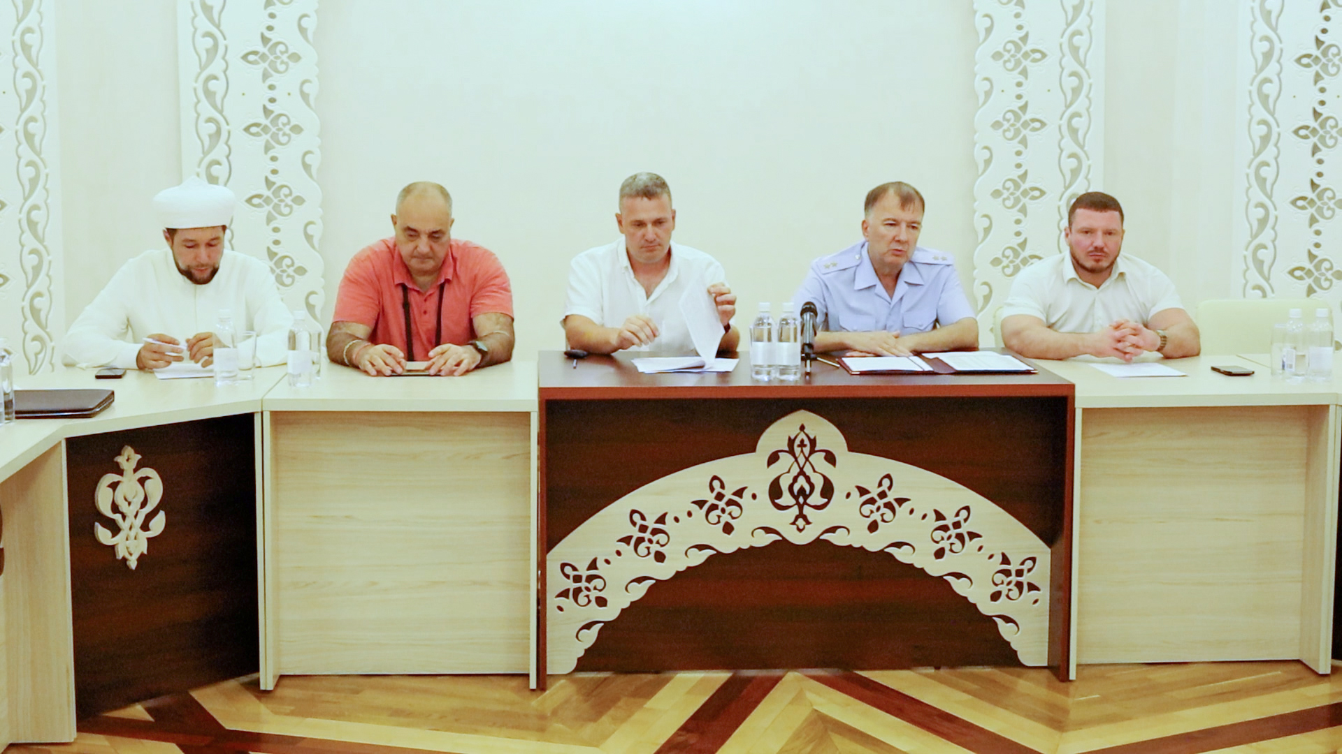 В Кемерове обсудили вопросы миграции и противодействия экстремизму