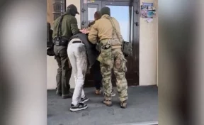 В Кемерове арестовали 19-летнего жителя Томска за помощь телефонным мошенникам