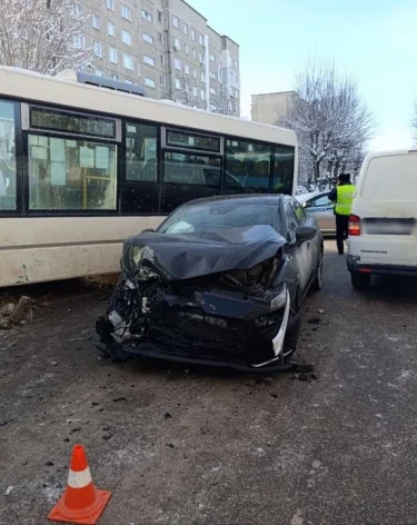 Во Владимирской области в ДТП с автобусом пострадали 7 пассажиров