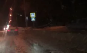 В Кемерове залило водой улицу в Ленинском районе