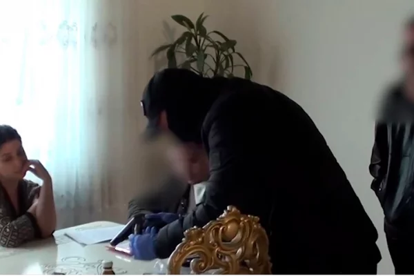 В Кузбассе по результатам рейда 20 цыган поставили на воинский учёт